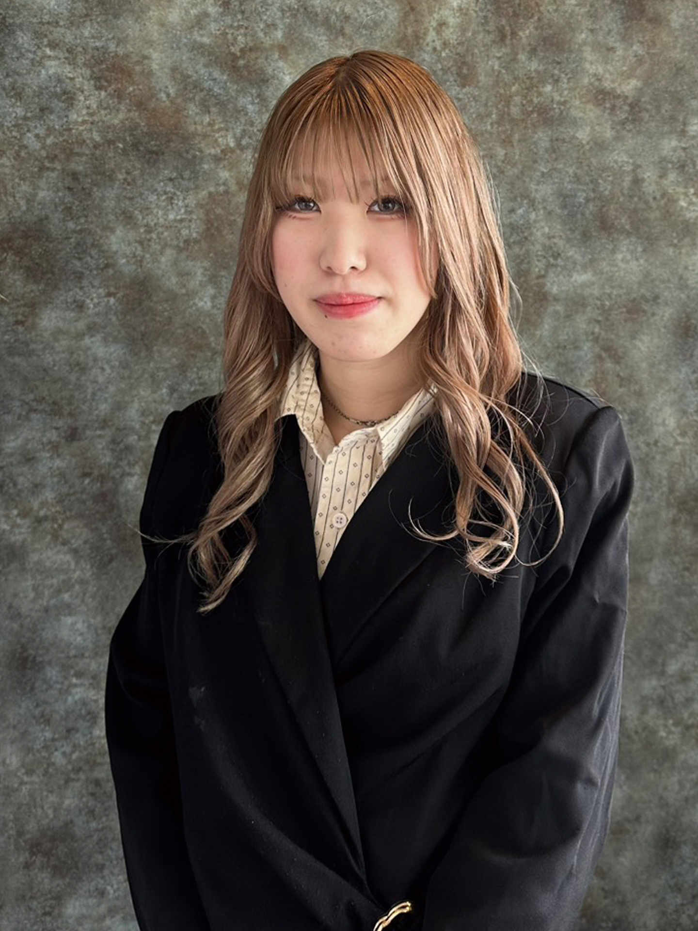 スタイリスト女性